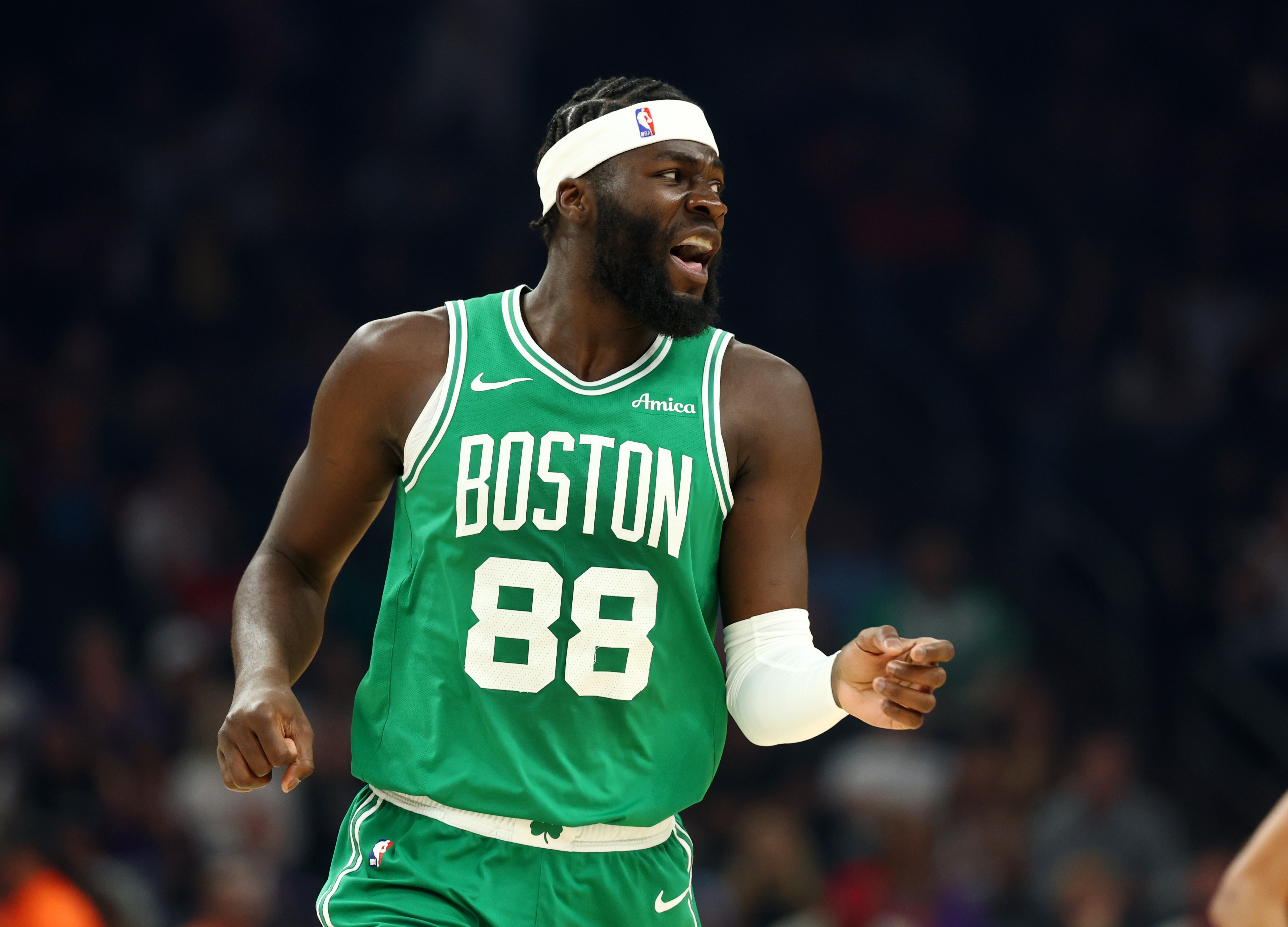 OD体育-27分17板！布朗：对科塔的成长不感到惊讶 他正在解锁新层次